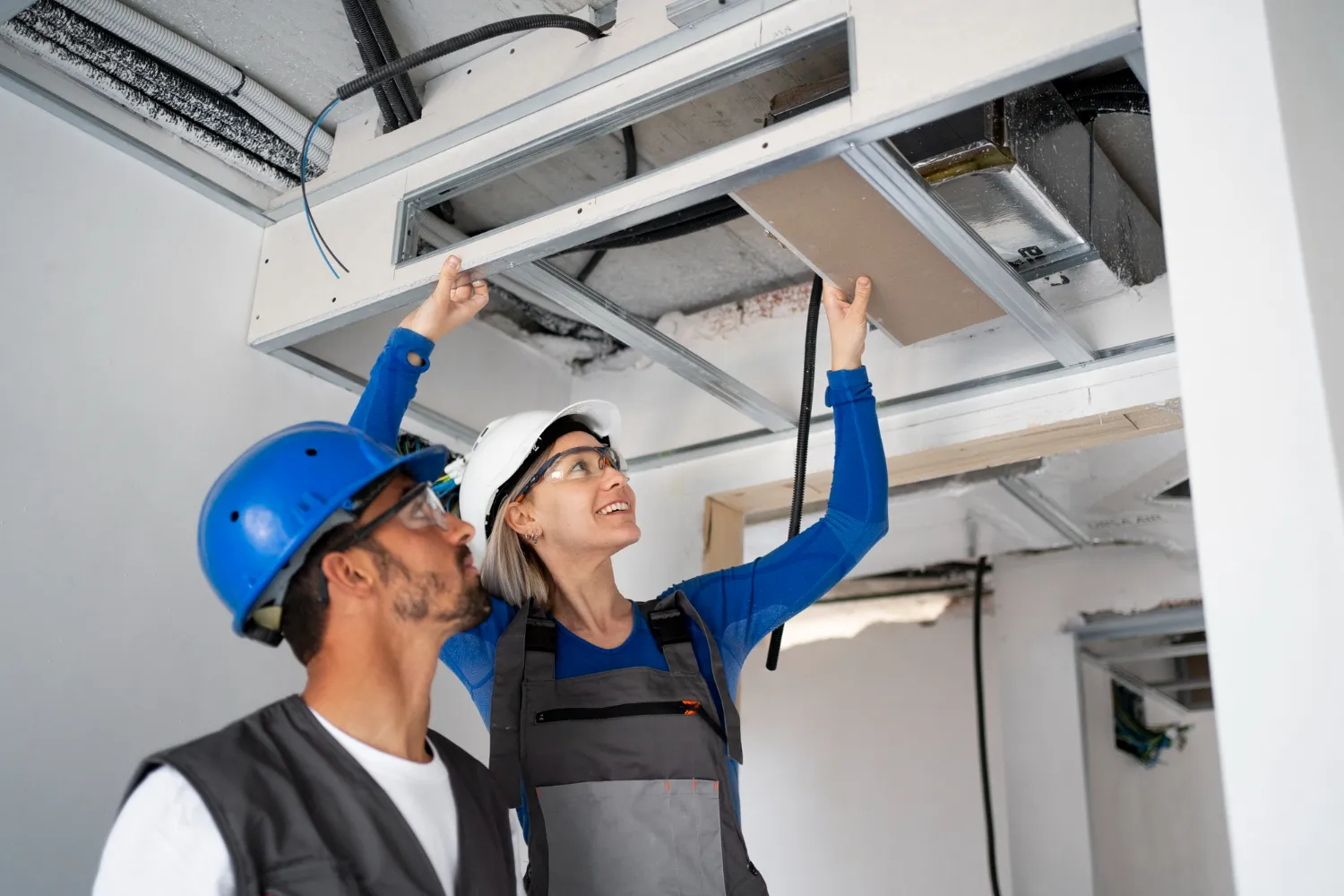 Commercial HVAC Repair vs Replacement for Aging Systems